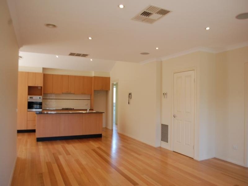 98 Graham Street, Shepparton VIC 3630