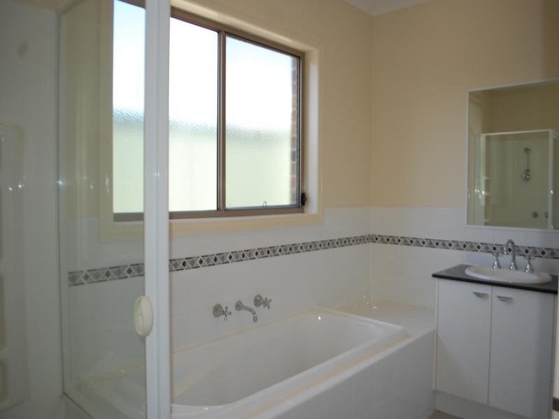 98 Graham Street, Shepparton VIC 3630