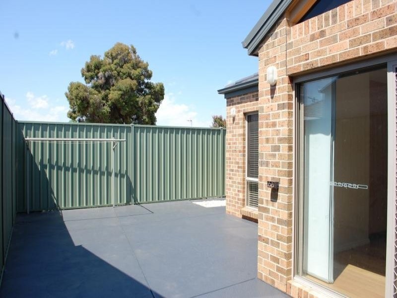 98 Graham Street, Shepparton VIC 3630