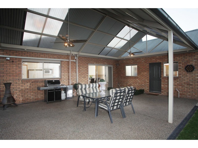 2 Endeavour Court, Shepparton VIC 3630