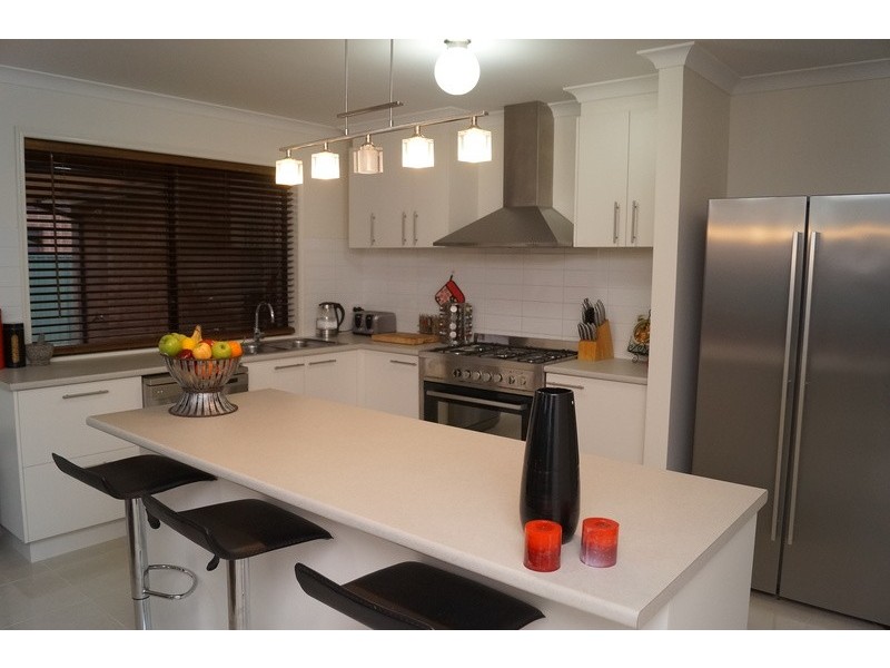 42 Oxbow Avenue, Shepparton VIC 3630