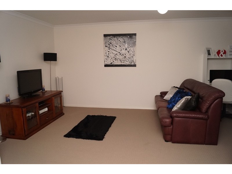 42 Oxbow Avenue, Shepparton VIC 3630