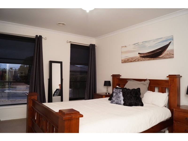 42 Oxbow Avenue, Shepparton VIC 3630