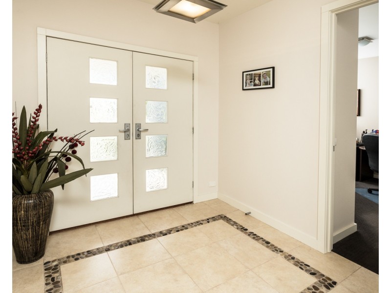 10 Eyre Court, Kialla VIC 3631