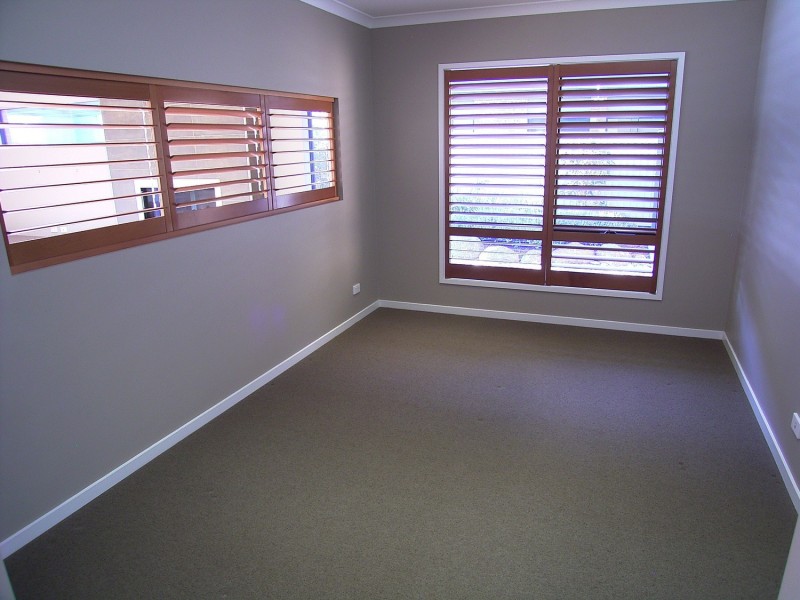 37 Canterbury Avenue, Shepparton VIC 3630