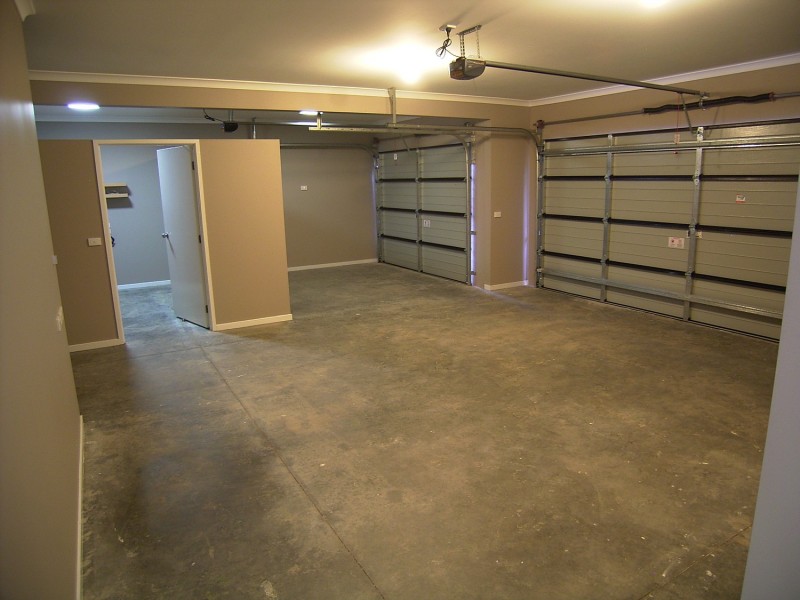 37 Canterbury Avenue, Shepparton VIC 3630