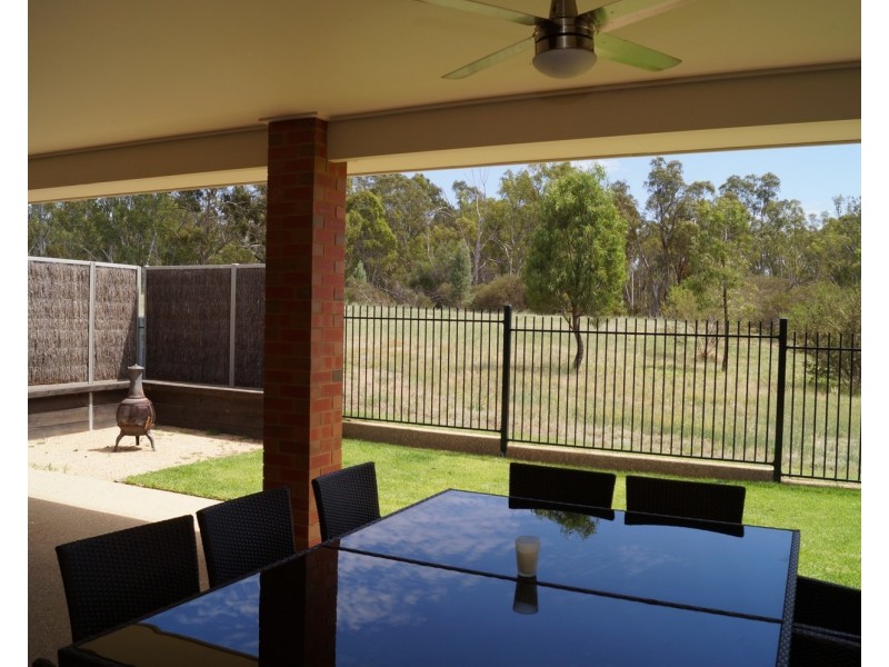 13 Sandpiper Ridge, Shepparton VIC 3630