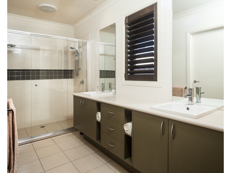 119 Parkside Drive, Shepparton VIC 3630