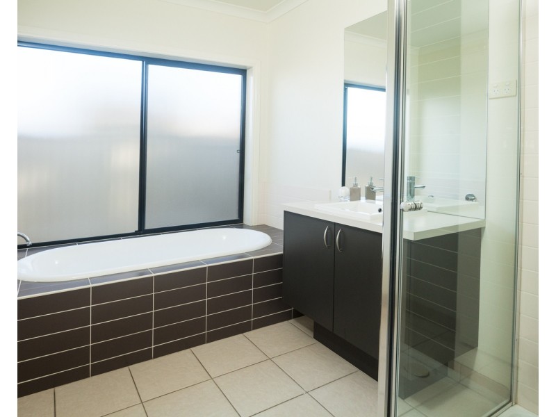 119 Parkside Drive, Shepparton VIC 3630