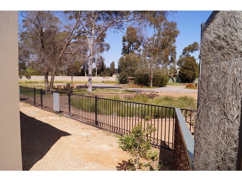 3/29 Raftery Road, Kialla VIC 3631