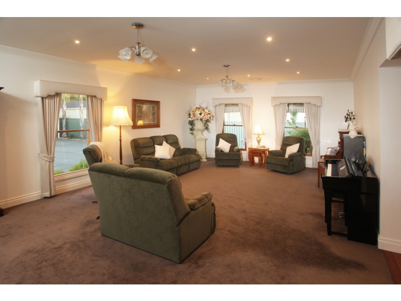 4 Rosella Court, Kialla VIC 3631