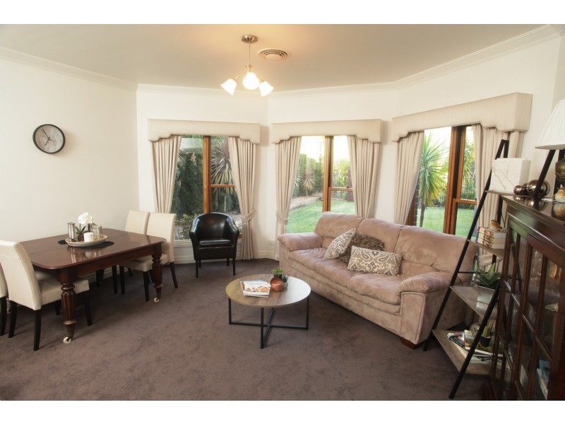 4 Rosella Court, Kialla VIC 3631