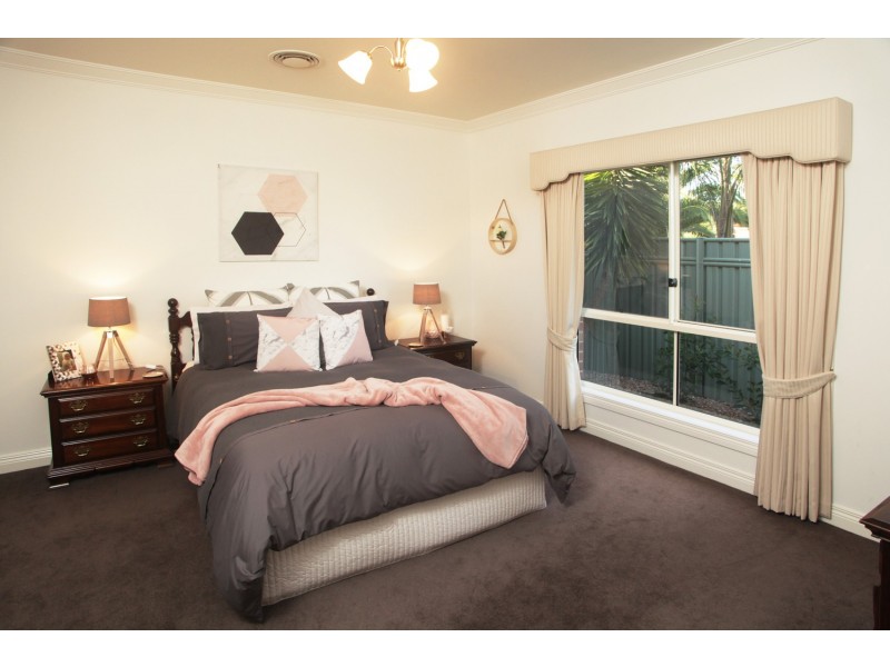 4 Rosella Court, Kialla VIC 3631