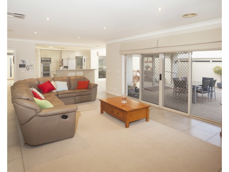 111 Hassett Street, Shepparton VIC 3630