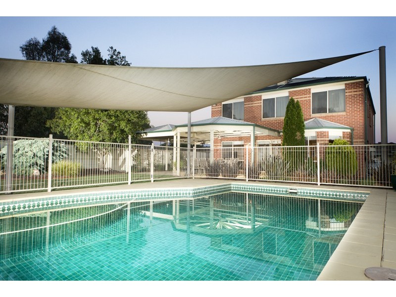 6  Woodburn Place, Shepparton VIC 3630