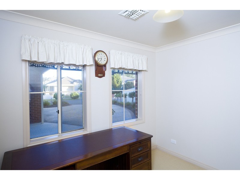 6  Woodburn Place, Shepparton VIC 3630