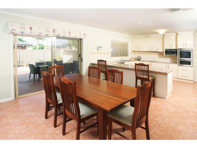 8  Limousin Court, Shepparton VIC 3630