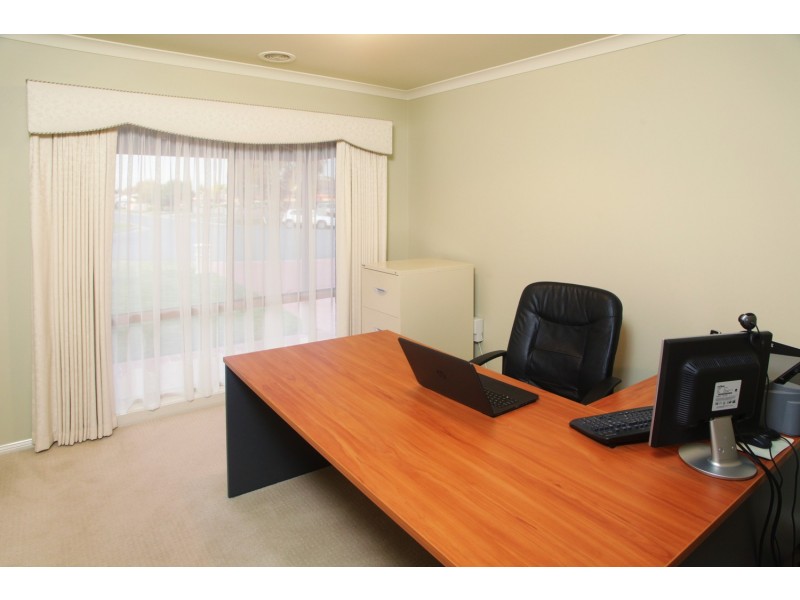 8  Limousin Court, Shepparton VIC 3630