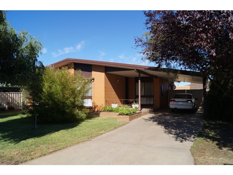 6 Smith Street, Shepparton VIC 3630