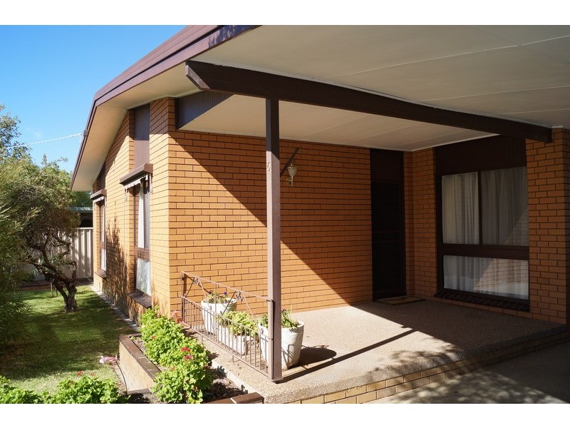 6 Smith Street, Shepparton VIC 3630