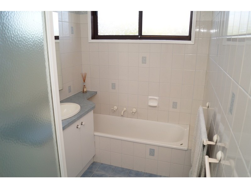 6 Smith Street, Shepparton VIC 3630