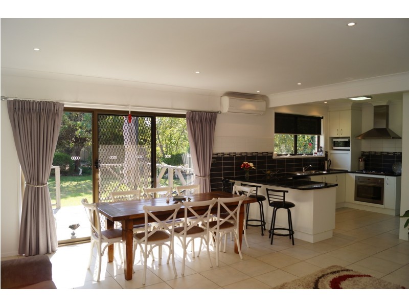 24 Vickers Street, Kialla VIC 3631