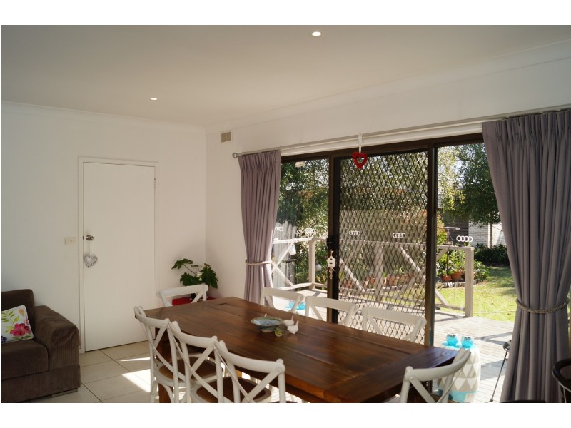 24 Vickers Street, Kialla VIC 3631