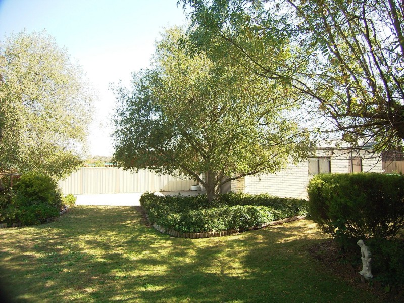 24 Vickers Street, Kialla VIC 3631