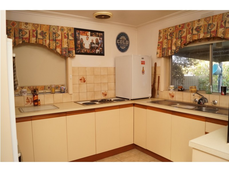 28 Grutzner Avenue, Shepparton VIC 3630