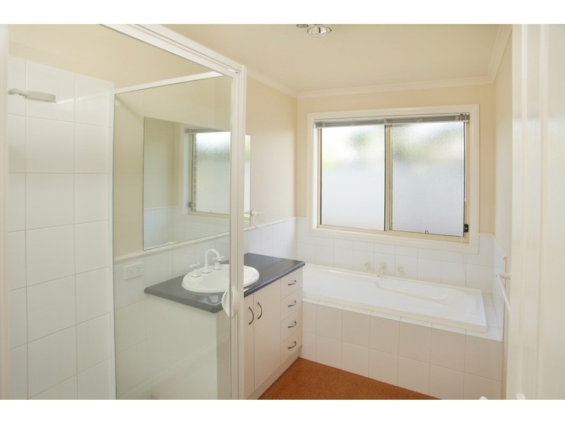 54 King Richard Drive, Shepparton VIC 3630