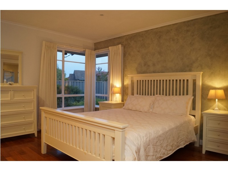 8  Gloucester Crescent, Shepparton VIC 3630