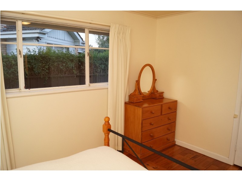 8  Gloucester Crescent, Shepparton VIC 3630