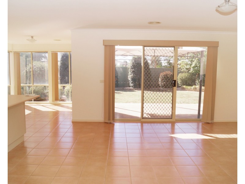 27 Appletree Crescent, Shepparton VIC 3630