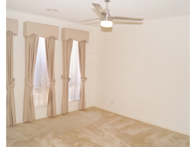 27 Appletree Crescent, Shepparton VIC 3630