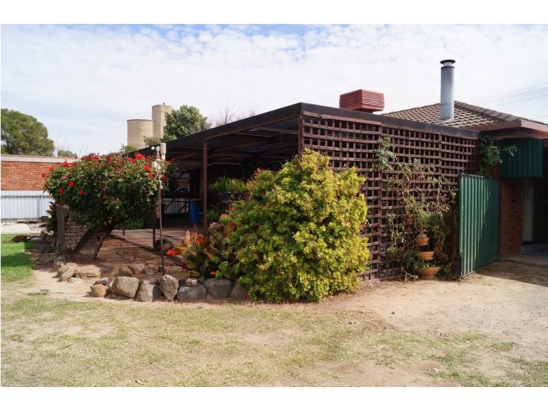 5  North Street, Tallygaroopna VIC 3634