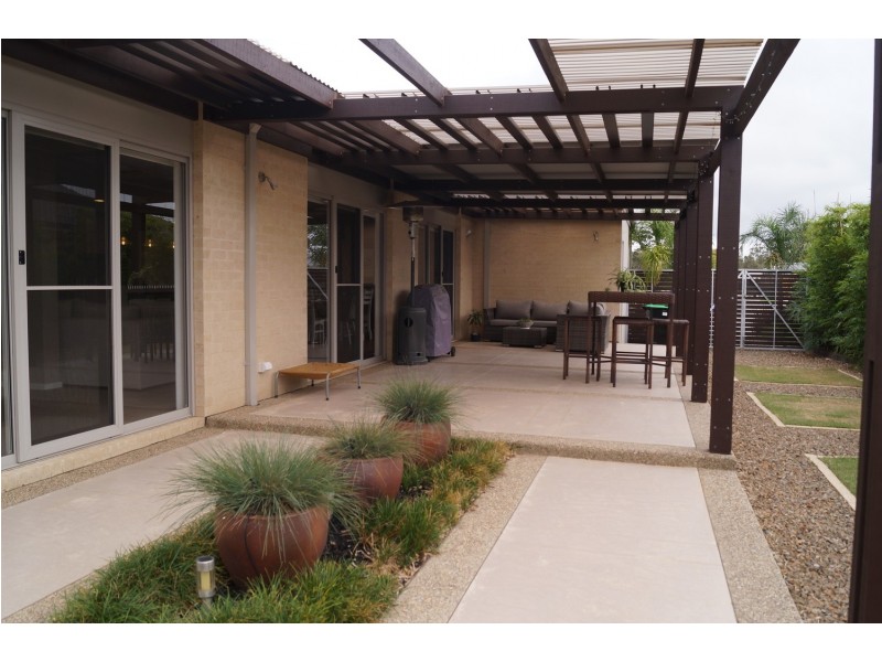 23 Wagtail Drive, Kialla VIC 3631