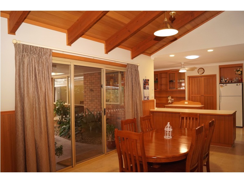 2 Stanley Street, Shepparton VIC 3630