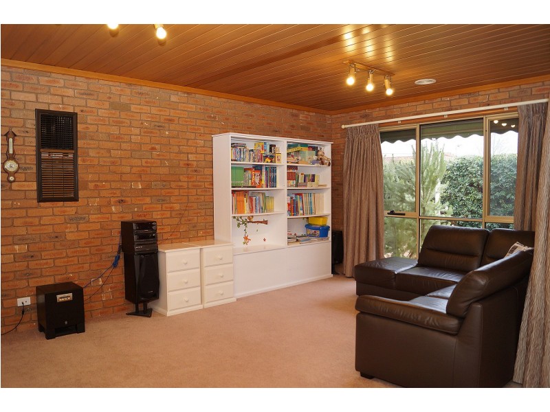 2 Stanley Street, Shepparton VIC 3630