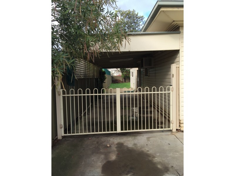 11 Toolamba Road, Mooroopna VIC 3629