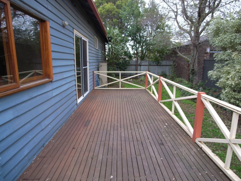 3 Barker Avenue, Shepparton VIC 3630