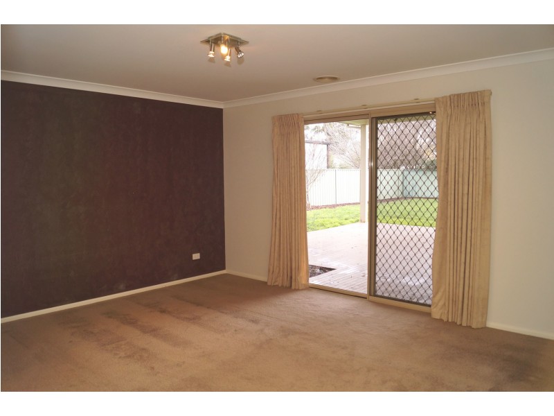 7 Seven Creeks Drive, Kialla VIC 3631