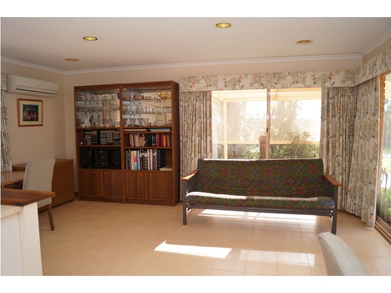 79 Orchard Circuit, Shepparton VIC 3630