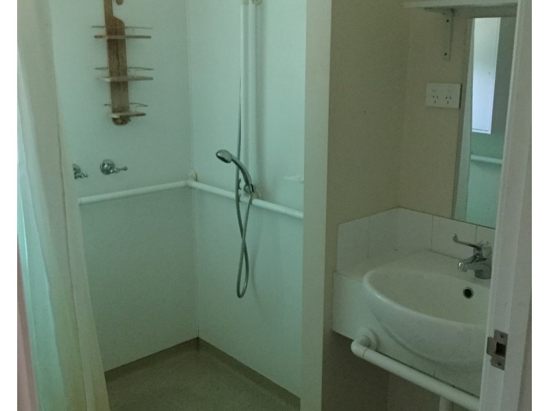 39 Malcolm Crescent, Shepparton VIC 3630