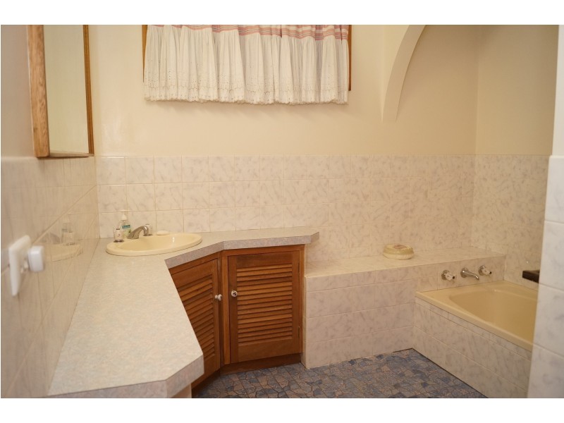 90 Guthrie Street, Shepparton VIC 3630