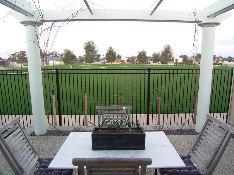 10 Jolimont Terrace, Shepparton VIC 3630