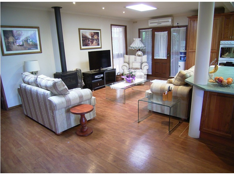 18 Raftery Road, Kialla VIC 3631