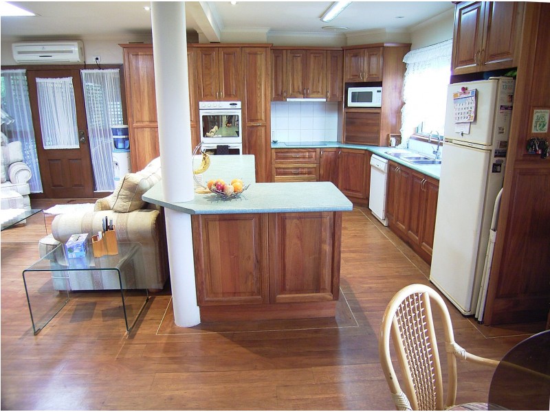 18 Raftery Road, Kialla VIC 3631