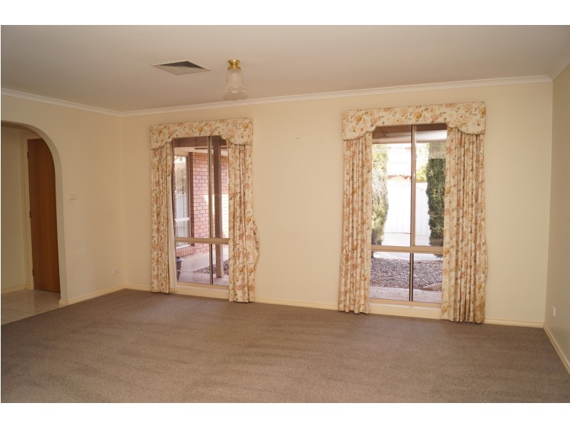 9 Pedder Court, Kialla VIC 3631