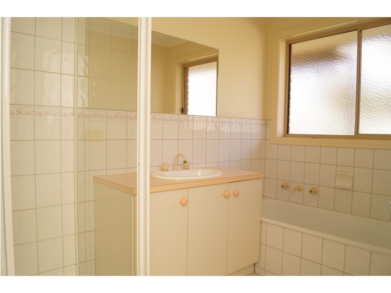 9 Pedder Court, Kialla VIC 3631