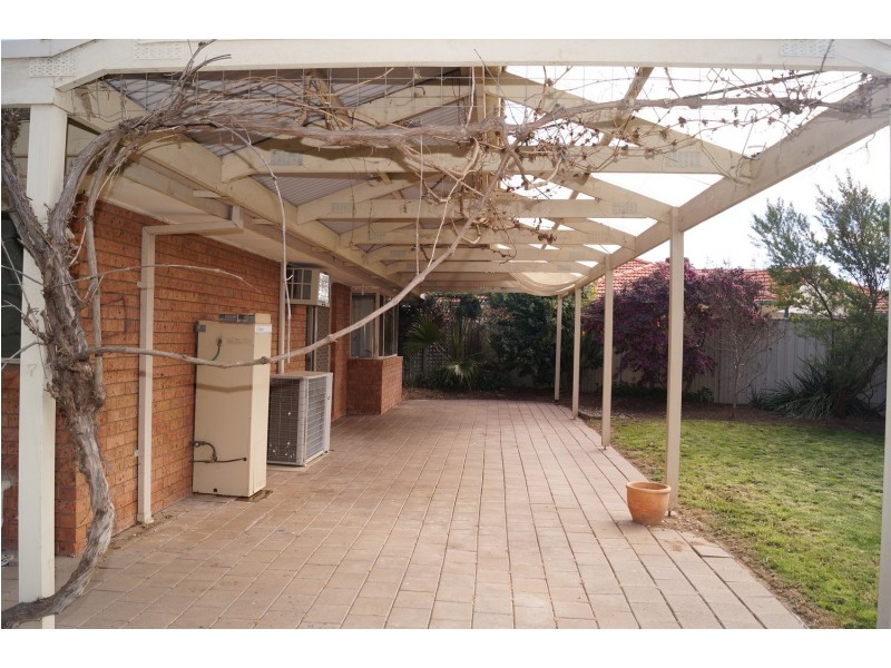 9 Pedder Court, Kialla VIC 3631